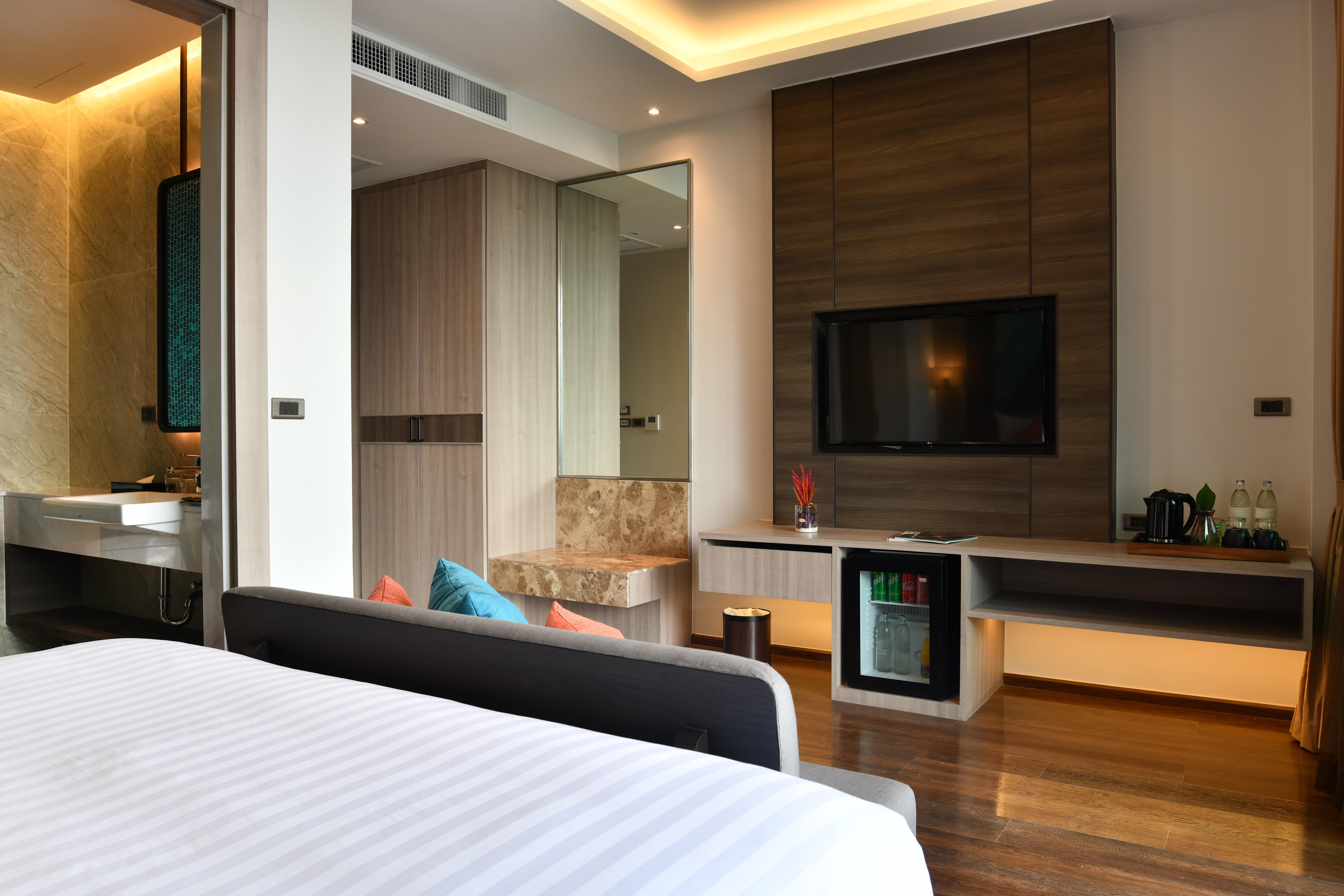 Skyview Resort Phuket Patong Beach Kültér fotó Deluxe Room