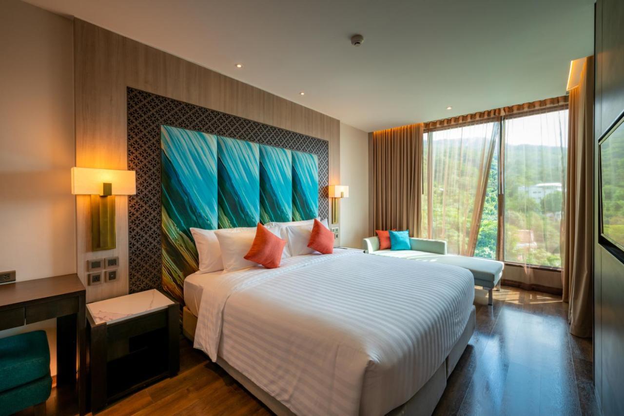 Skyview Resort Phuket Patong Beach Kültér fotó Deluxe Room